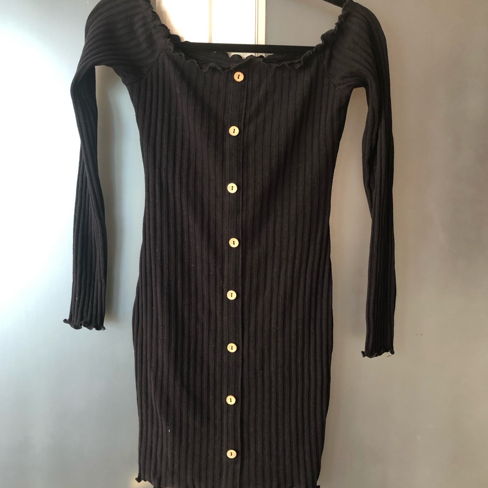 NWT- Fashion Nova off the shoulder mini dress